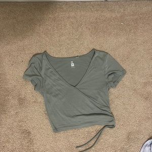 green pacsun top
